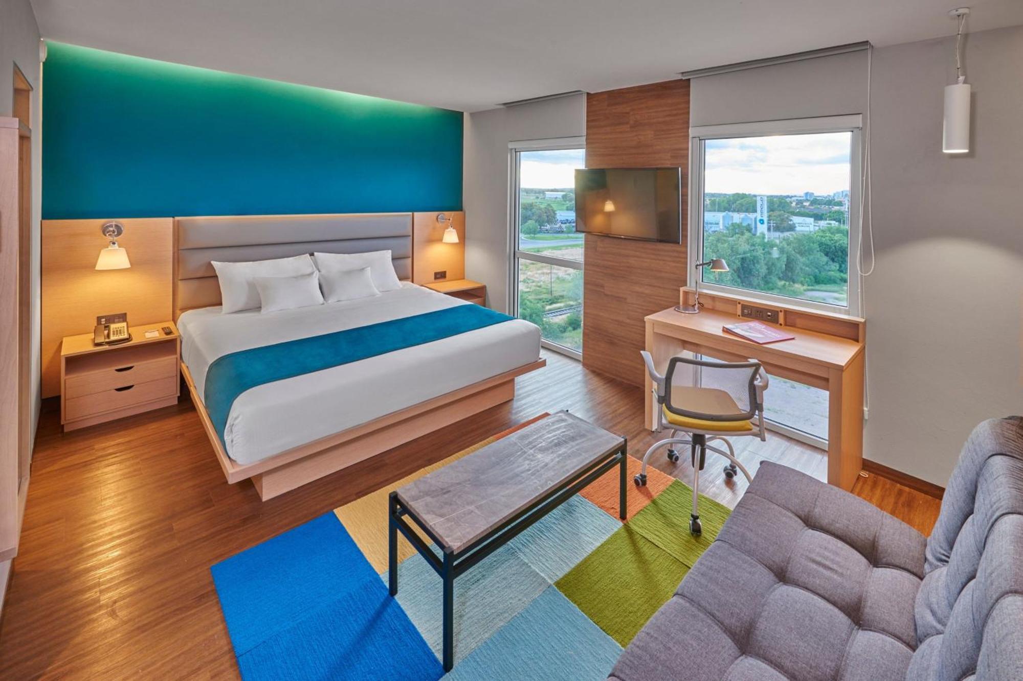 City Express Suites By Marriott Silao Aeropuerto Eksteriør bilde