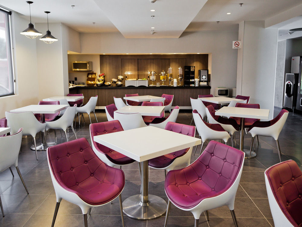 City Express Suites By Marriott Silao Aeropuerto Eksteriør bilde